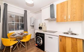 Covent Garden-Oxford Street Central London Apartment
